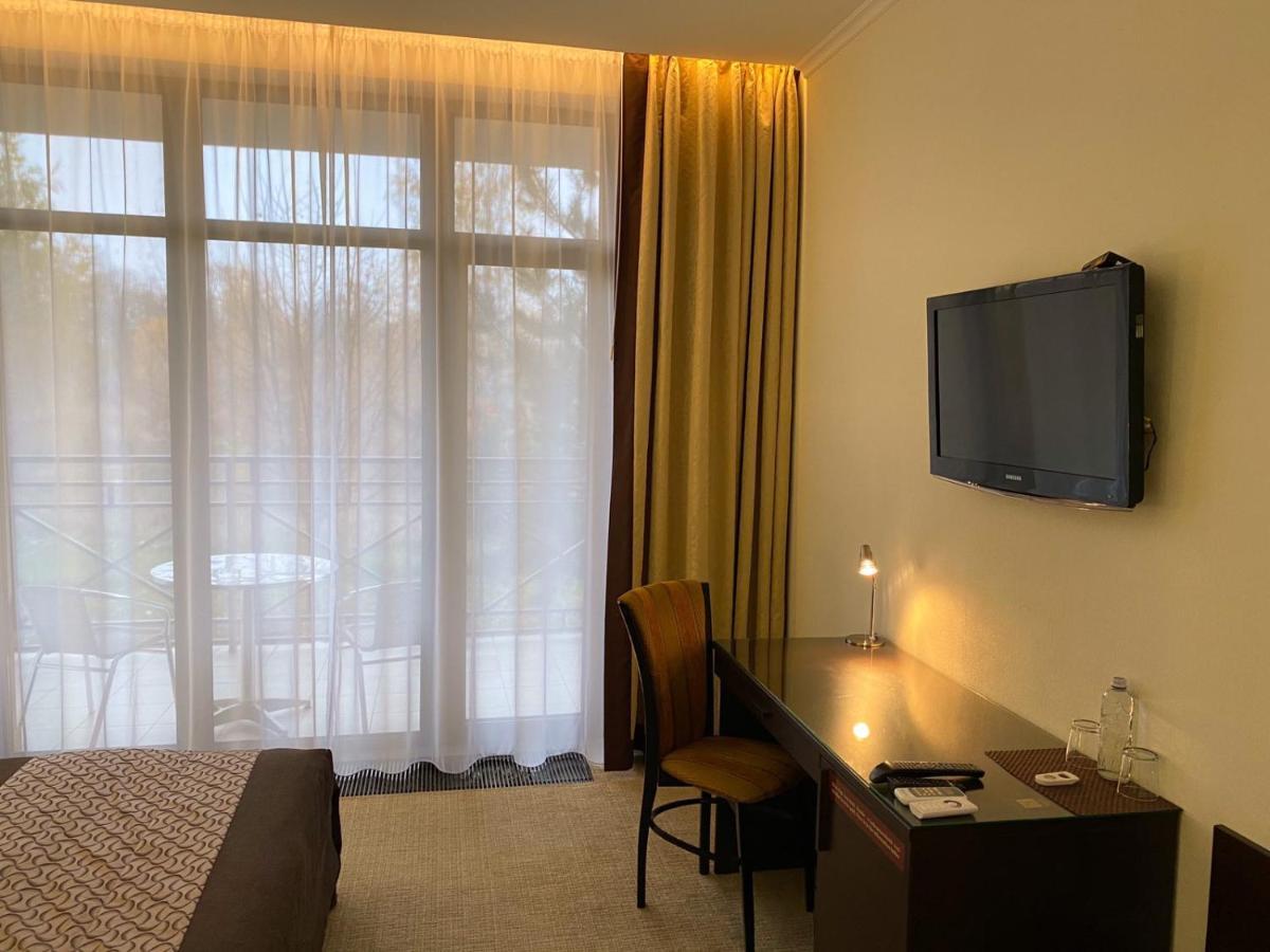 Park-Hotel Kidev Chubynske 외부 사진