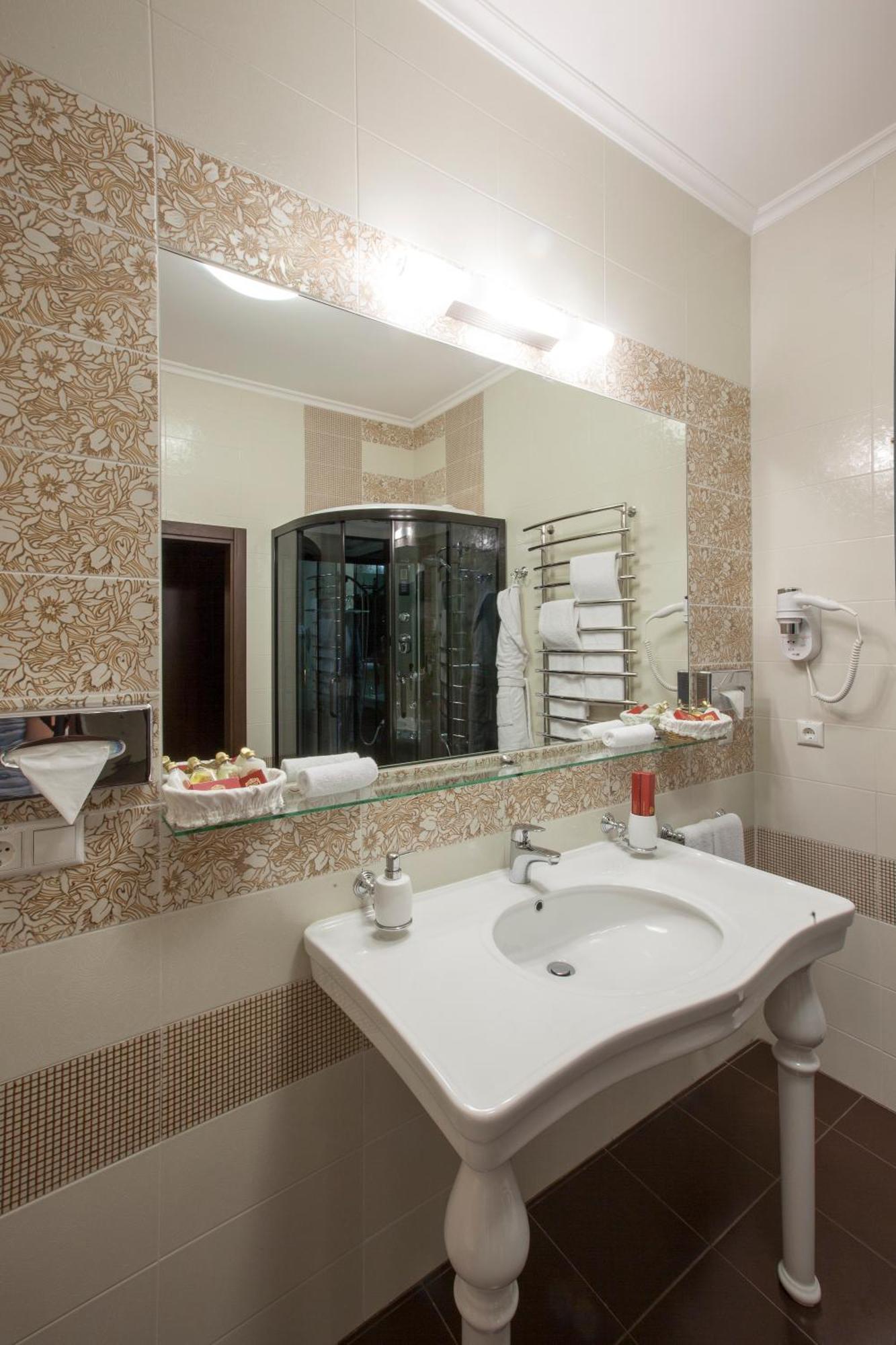 Park-Hotel Kidev Chubynske 외부 사진